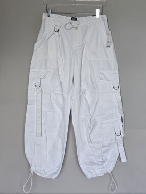 NWT Urban Outfitters BDG White Baggy Cargo Utility Balloon Barrel Jogger Jeans